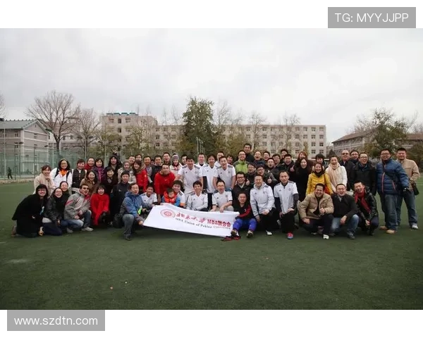 XbotGo大胜人大商学院MBA足球队